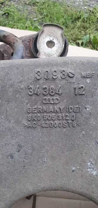 Audi a4 b8 belka tył tylna