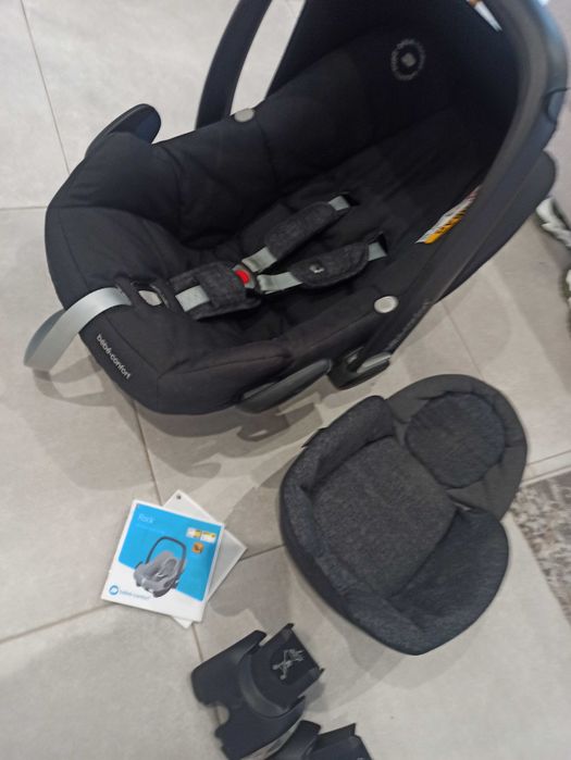 Base isofix + cadeira auto bebé confort