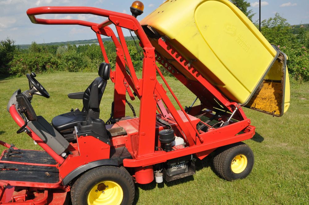 traktor kosiarka Kubota Ferrari