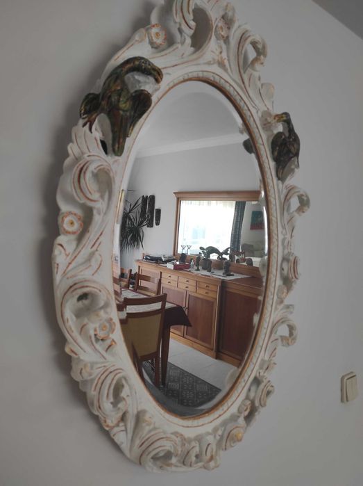 Espelho oval biselado