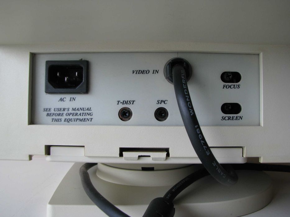Monitor do komputera CRT Microspot, 14 cali, 1995r. Retro Gaming PC DOS SVGA