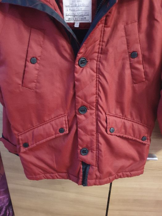 kurtke w rozmiarze 140cm firmy Marks&Spencer stan bardzo dobry