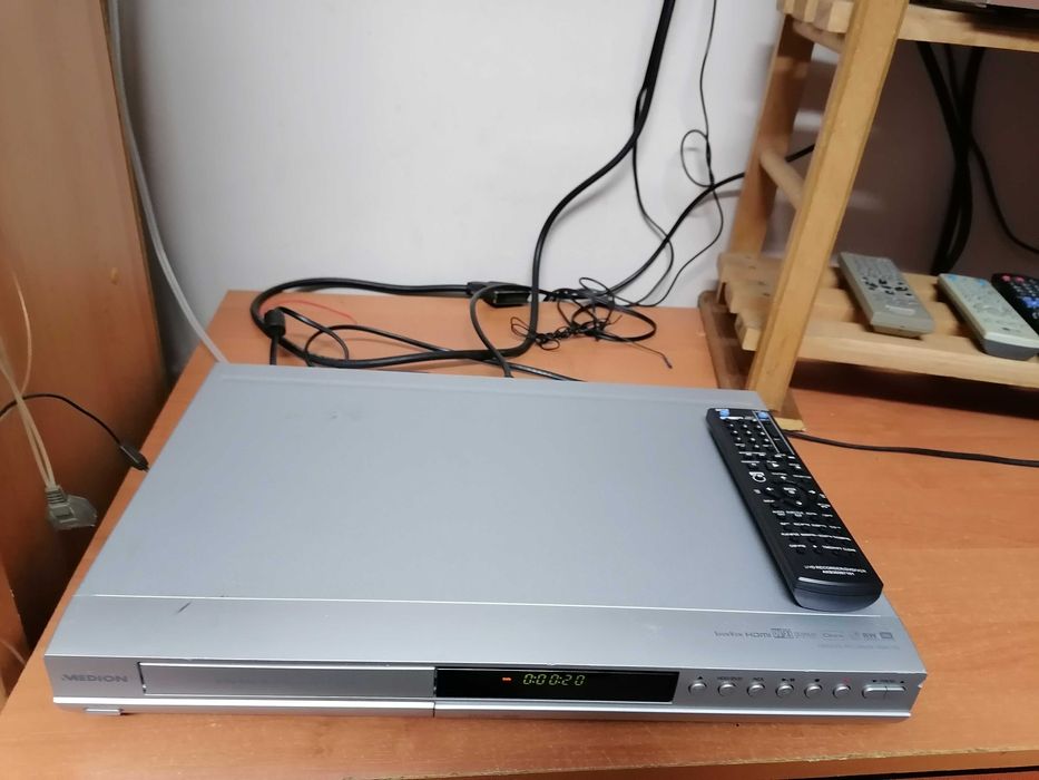 Nagrywarka Medion (LG) MD81733  HDMI pilot,  hdd 250GB