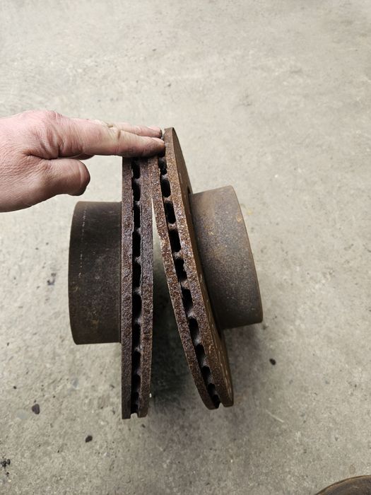 Передні задні Тормозні диски БМВ Е90 Е91 Е92 Е93 BMW E90 E91 E92 E93