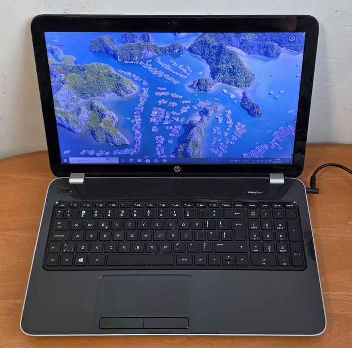 Laptop Hp intel i3 kamera dysk SSD 258gb