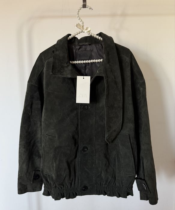 Kurtka skórzana ZARA ciemnozielony XS zamsz