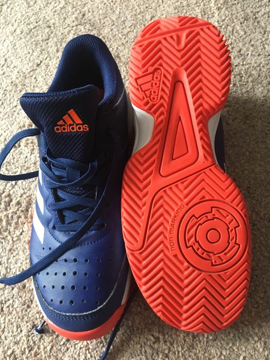 Buty adidas courtstabil 36 2/3