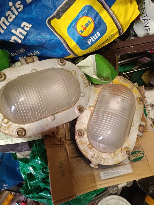 Várias coisas para venda