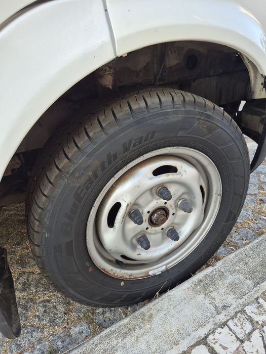 Ford transit 2.0515442042765332489