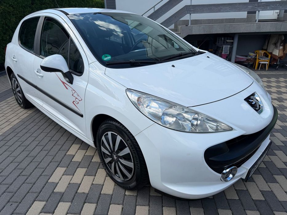 Peugeot 207