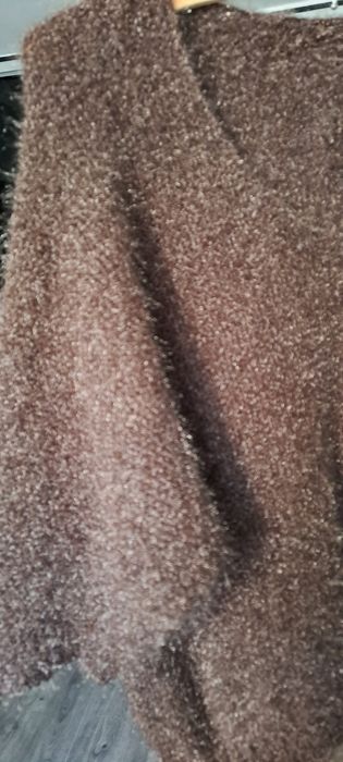 Sweter krótki brązowy ciemno
