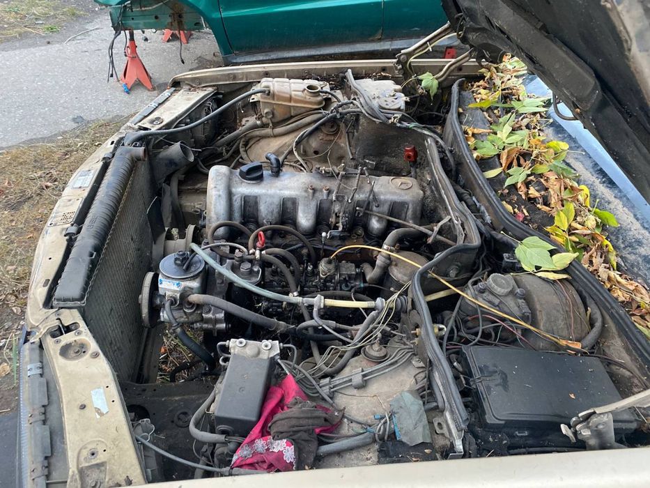 Mercedes w 126 / 3.0 om 617 diz, на болты , гайки , метиз .