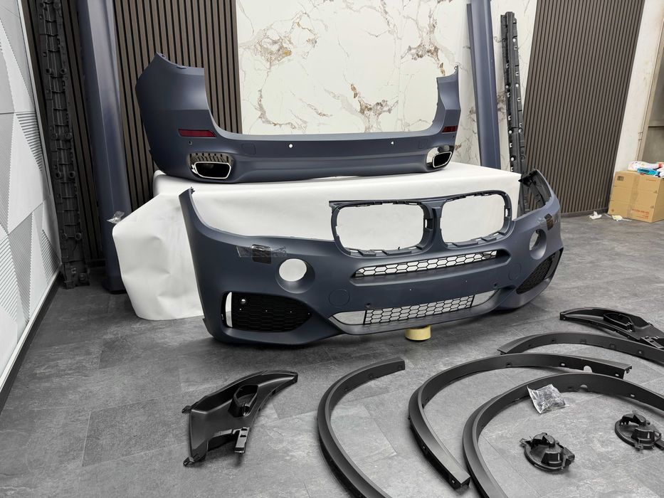 Комплект обвісів M Sport Paket на BMW X5 F15 2013-2018 року Ф15