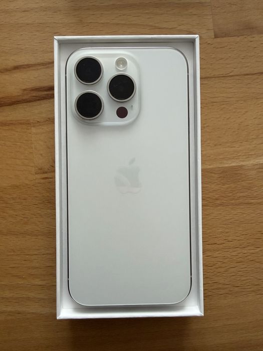 Iphone 15 Pro 128GB, White Titanium, stan idealny