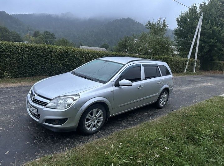 Opel Astra H