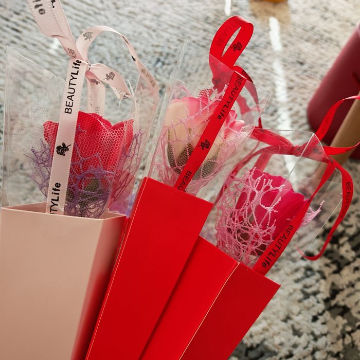 Róże mydlane kolorowe