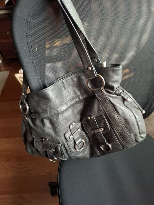 Carteira de pele preta, fumada