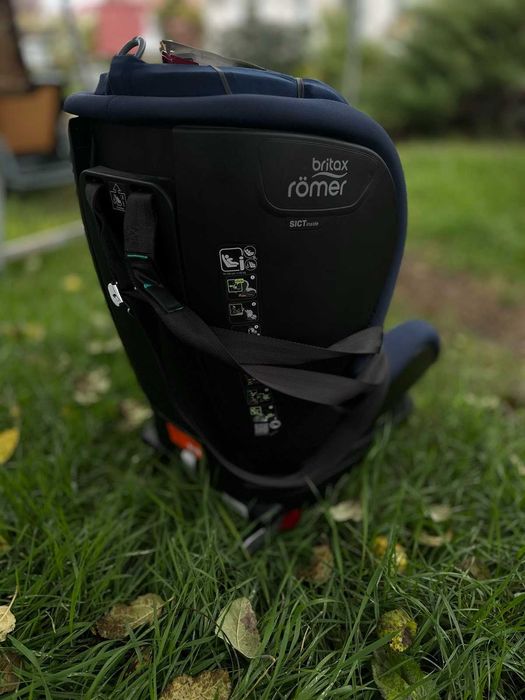 Britax Romer Trifix2 i-Size