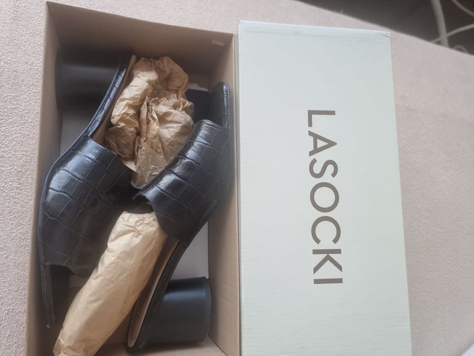 Klapki skórzane Lasocki
