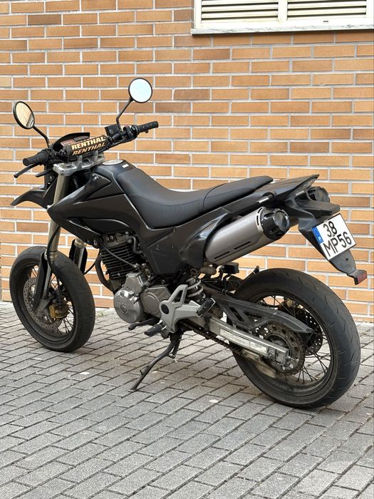 Honda Fmx 650 (Supermoto 35kw)