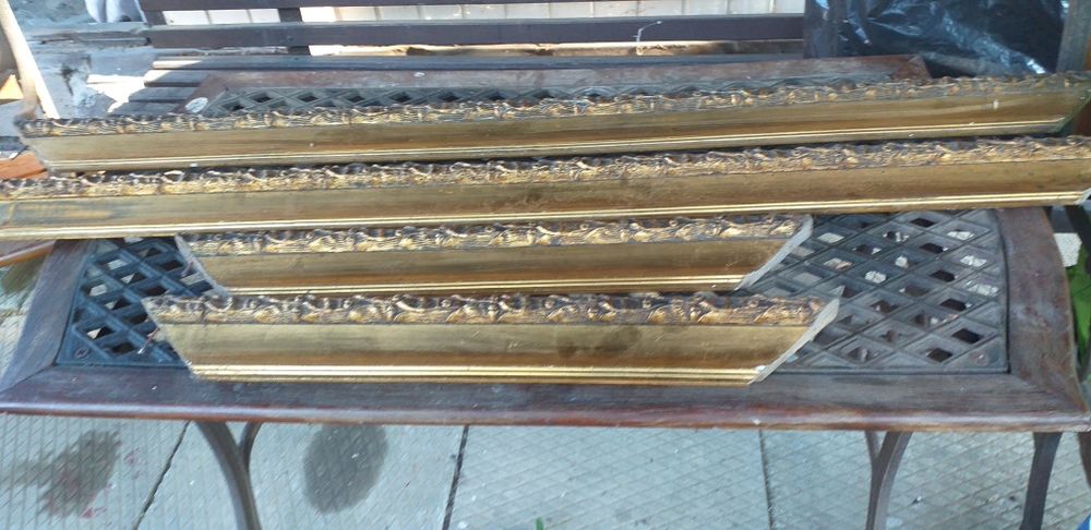 Stara drewniana rama na obraz