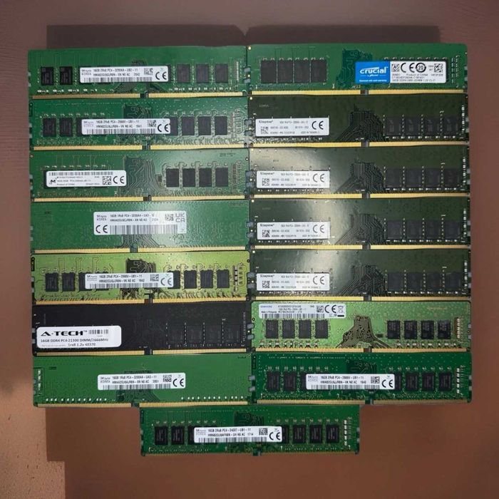 Память DDR4 16Gb разный бренд