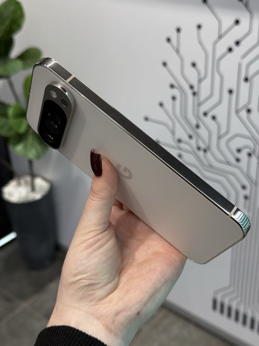 Google Pixel 9 Pro XL• Neverlock• 12/256GB • 100%Акб 4 цикли•Оплата ча