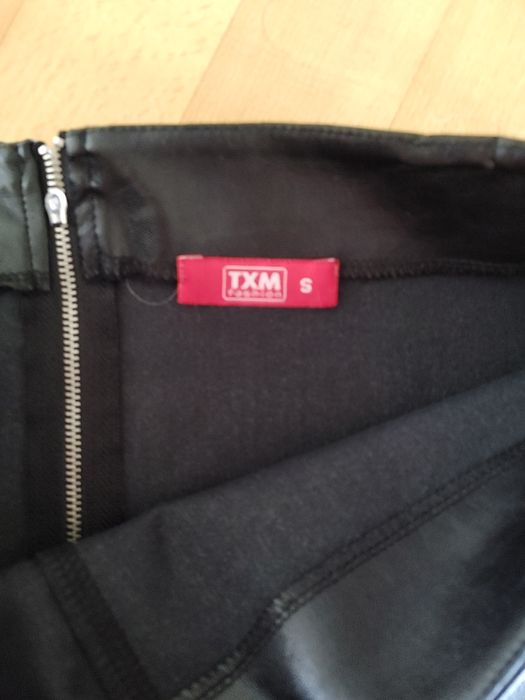 Nowa spodnica Eko skora rozm.S TXM