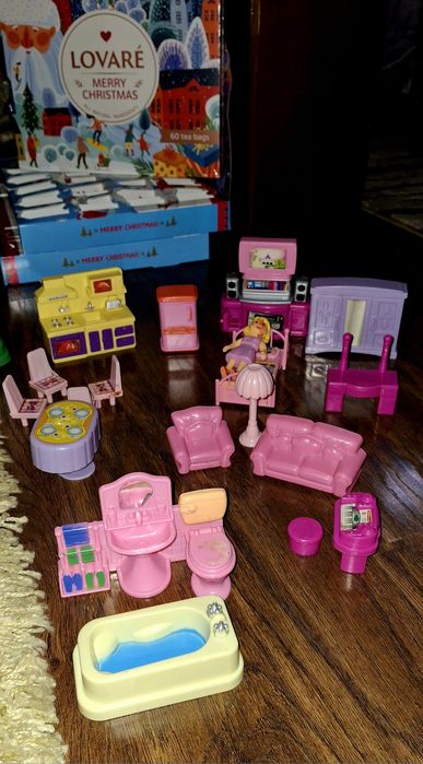 Іграшковий будинок, игрушечный дом