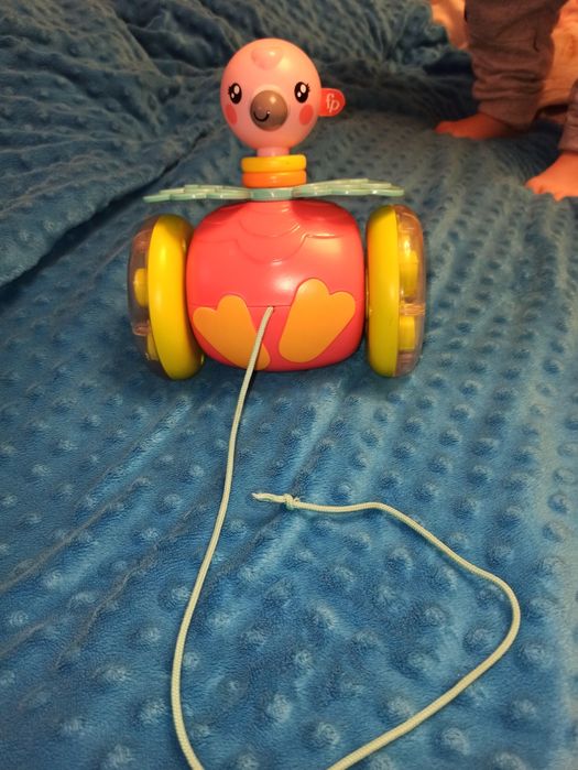 Іграшка- каталка fisher price