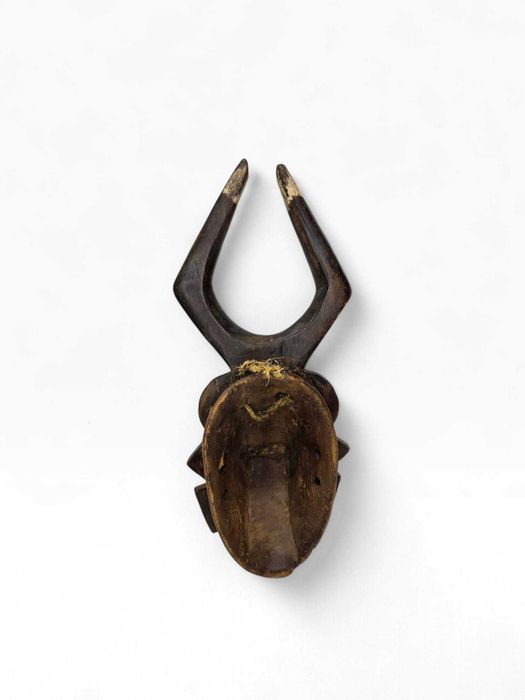 Máscara Africana Tribal Madeira – 35 cm – Esculpida à Mão