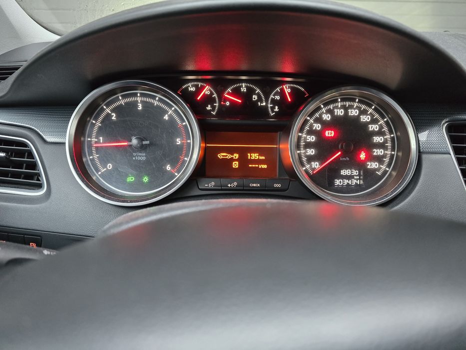 Peugeot 508 SW 1.6 HDI active 112cv