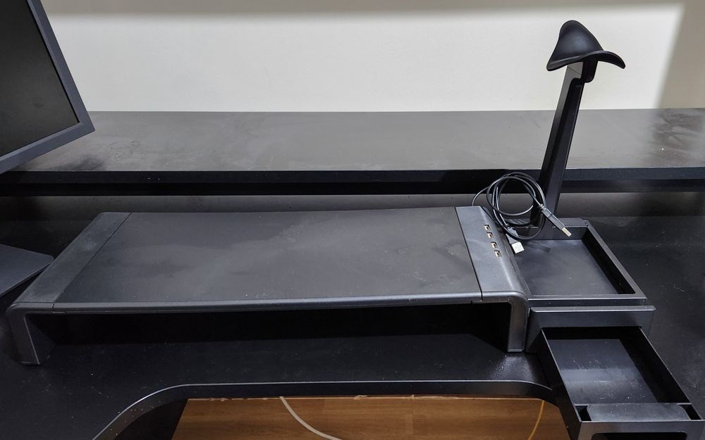 Monitor gaming com defeito + base