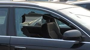 Awaryjne otwieranie samochodów aut beż uszkodzeń 24/7