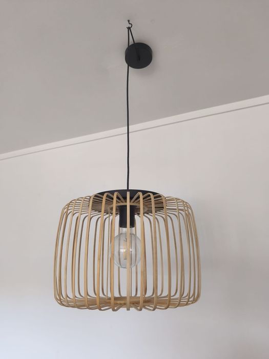 Candeeiro de teto suspenso INSPIRE PECAN E27 METAL PRETO/BAMBU