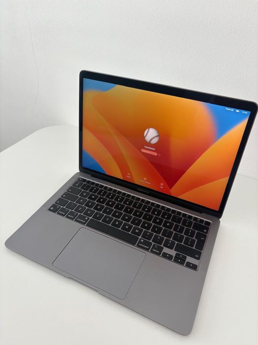 MacBook Air M1 2020 | 16 GB RAM | SSD 256 GB | Bateria 94% | BOX