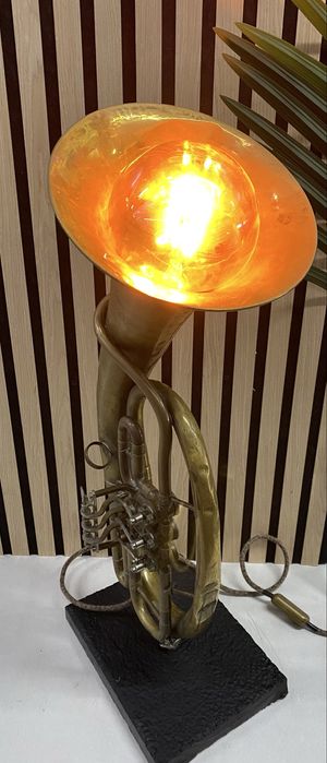 Candeeiro baritone antigo em latao vintage