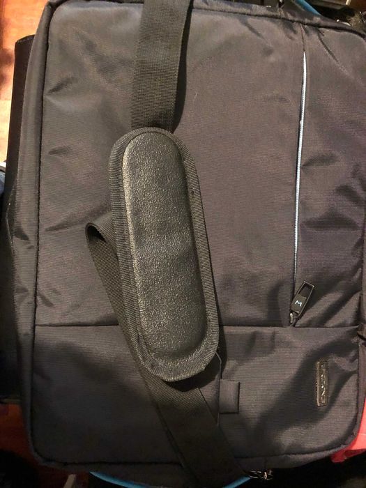 Vendo portátil Hp SleekBook 15,com mala. Não é a versão touchscreen