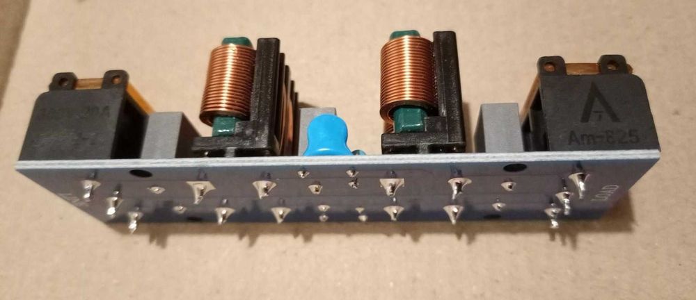 Двух каскадный помехоподавляющий LC фильтр АС ~ 220 V 50 Hz 10 A
