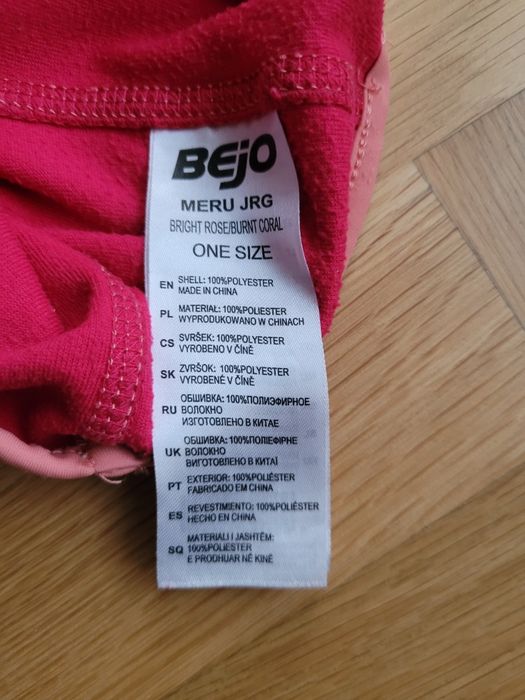 Kominiarka narciarska dla dziewczynki.