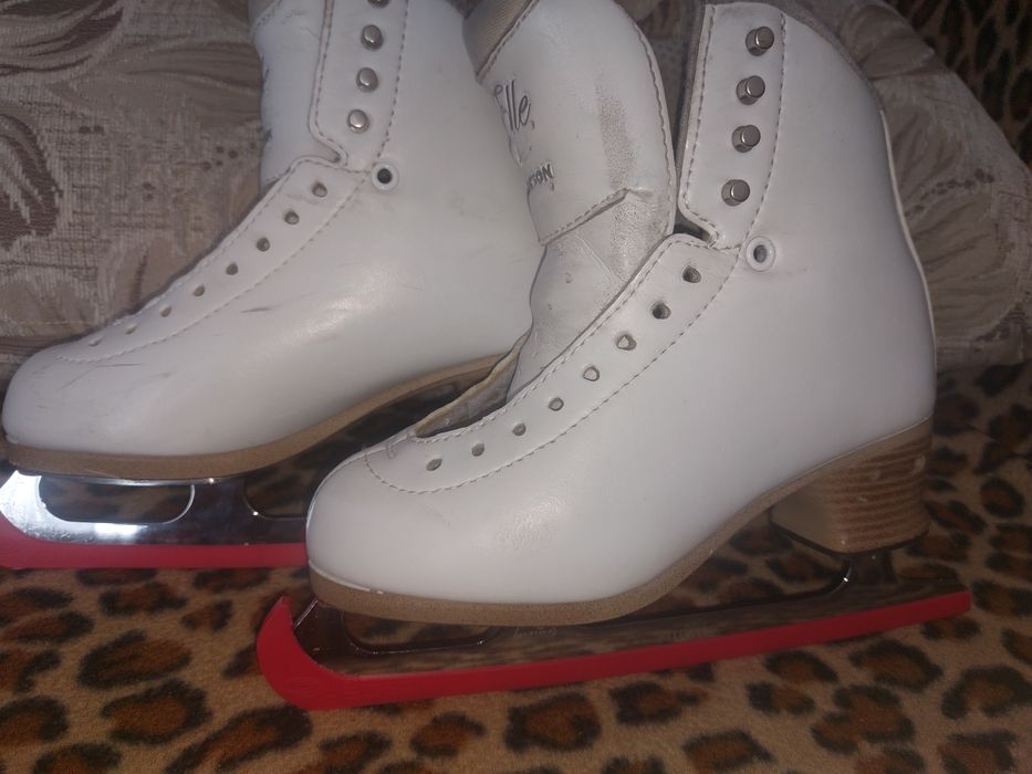 Ковзани,спорт,відпочинок