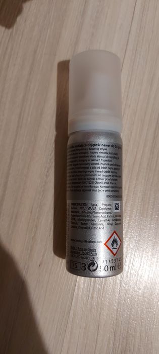 Mocna pianka do włosów Londa