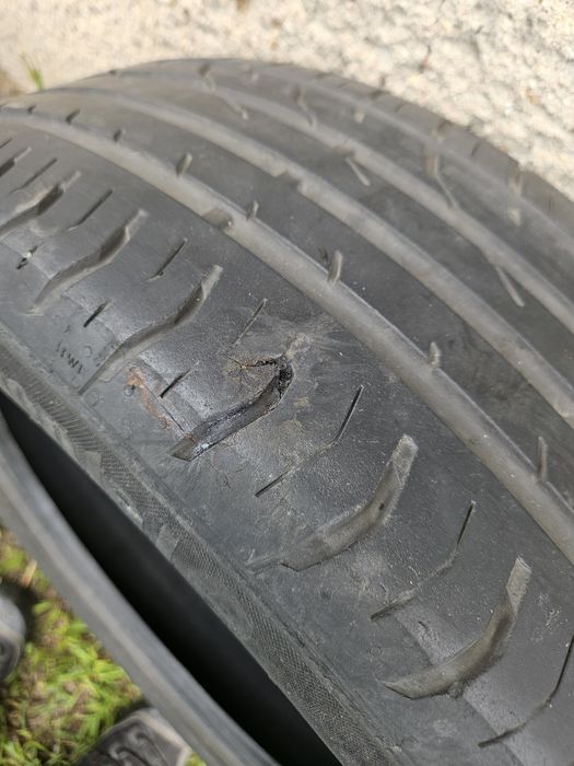 Continental 215/55 18" Lato