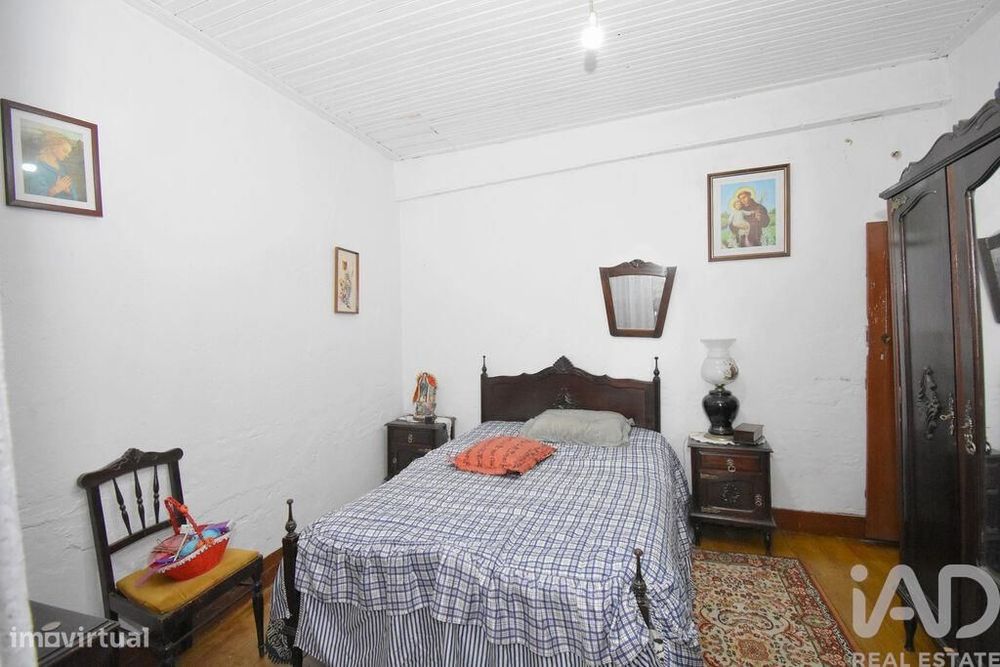 Moradia geminada T3 em São Miguel, Santa Eufémia e Rabaçal de 310 m2