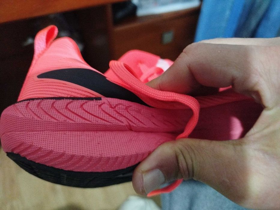 Sapatilhas 44 NOVAS Running corrida caminhada Sola alta amortecimento