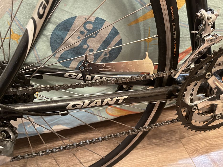 Велосипед шосейний Giant