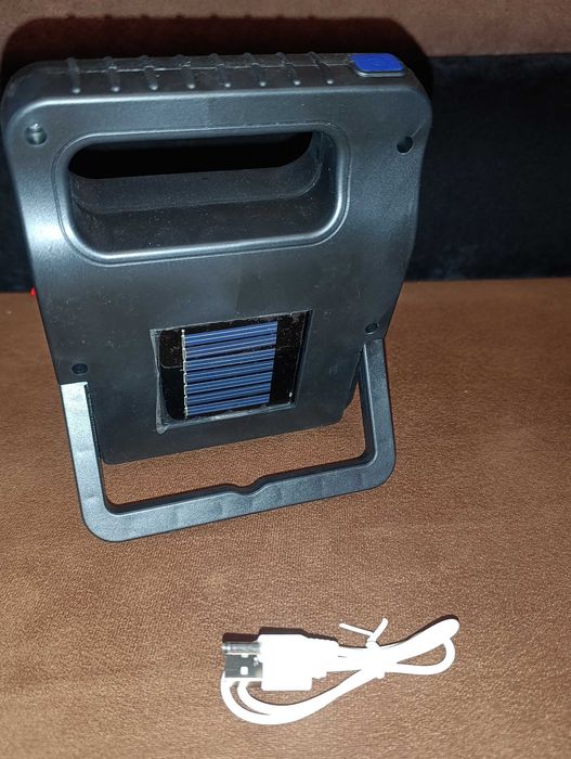 Фонарик фонарь мощный 3режима, аккумулятор usb + солнечная батарея. Новый в упаковке!