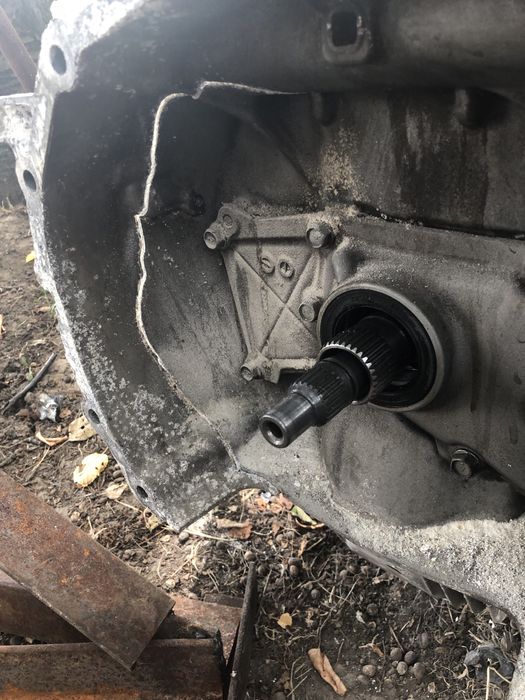 FB25 мотор по запчастям Субару Форестер 2.5 бенз