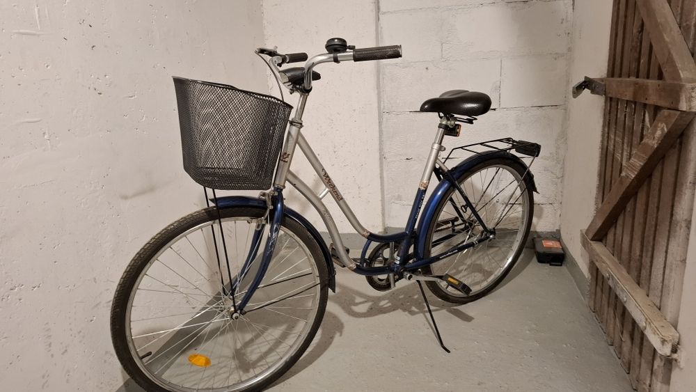 Rower damski z koszykiem