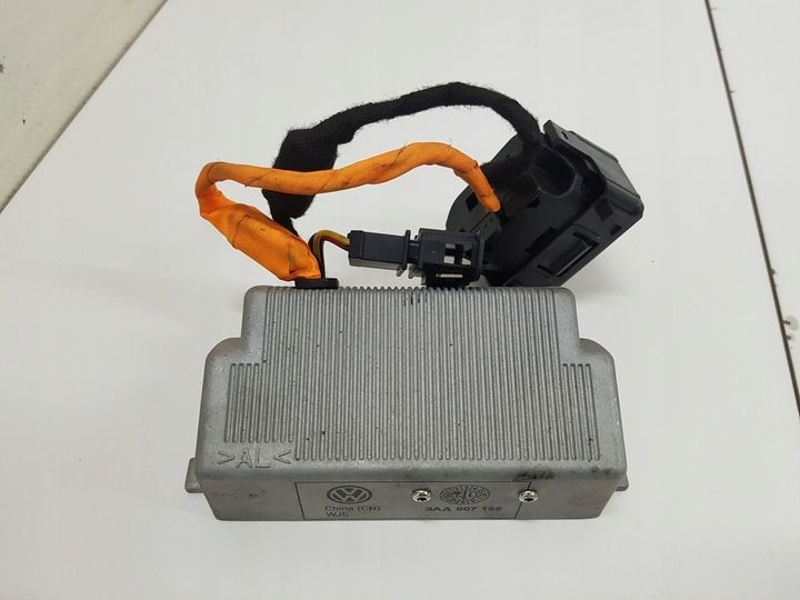 VW 3AA907155 Skoda  Інвертор Перетворювач 230V